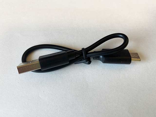 「USB Type C」の充電ケーブル