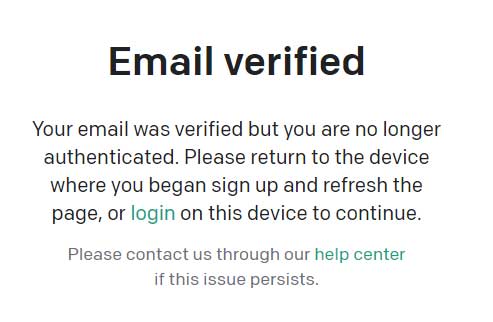Email verified画面になりメール認証完了！