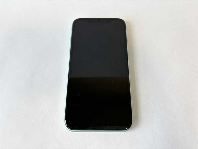 スマホケースに入れていたiPhone11には傷が無い